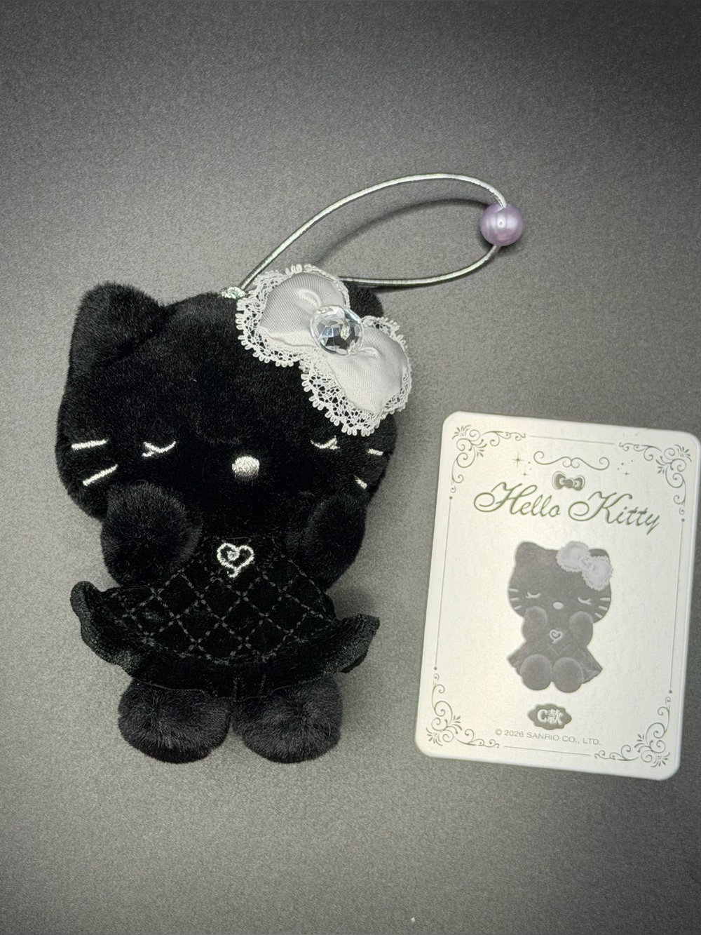 Snario X Miniso Pop-Up Exclusive Hello Kitty- C plush/keychain mk195